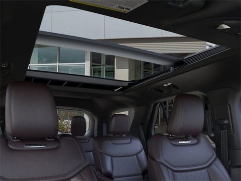 New 2026 Ford Explorer Platinum image 22