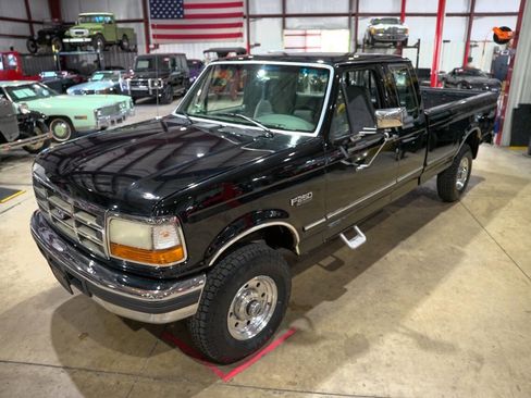 Used 1996 Ford F250 XLT image 15