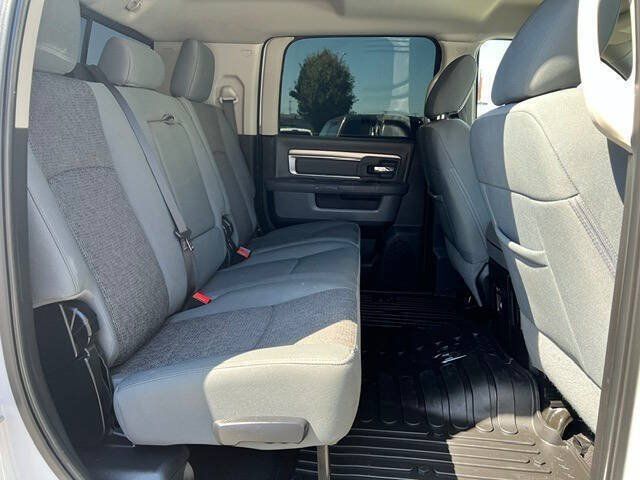 Used 2018 RAM 2500 Big Horn AWD/4WD image 17