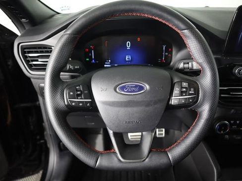Certified 2024 Ford Escape ST-Line AWD/4WD image 36