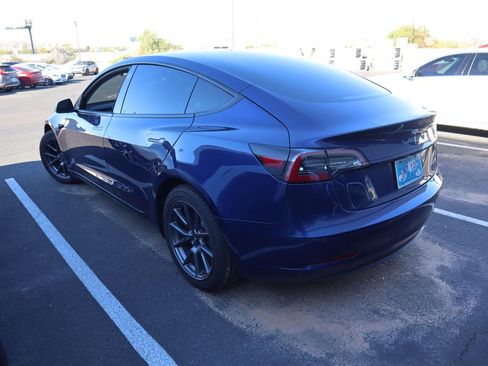 Used 2022 Tesla Model 3 Long Range image 2