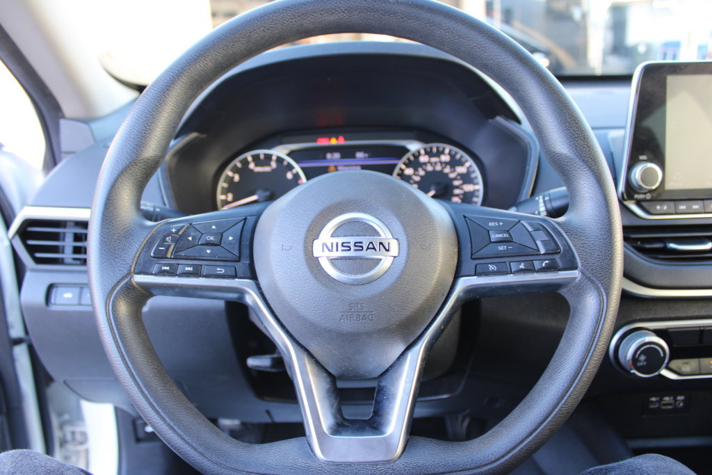 Used 2020 Nissan Altima 2.5 S FWD image 26