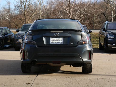 Used 2014 Scion tC image 10