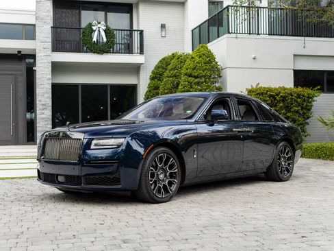 Used 2023 Rolls-Royce Ghost Black Badge w/ Black Badge Ghost Package image 9