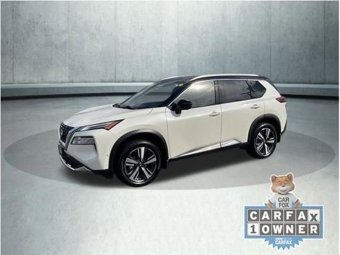 Certified 2021 Nissan Rogue Platinum AWD/4WD image 3