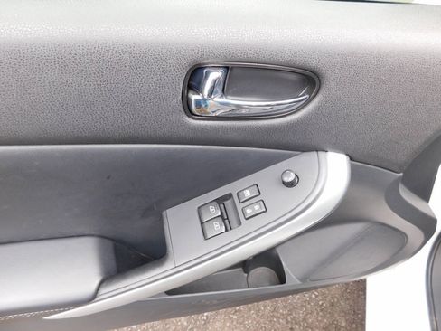 Used 2012 Nissan Altima 2.5 S w/ 2.5S Premium Pkg FWD image 18