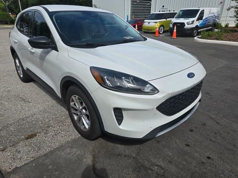 Used 2022 Ford Escape SE w/ Convenience Package FWD image 2
