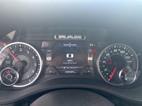 Used 2022 RAM 1500 Big Horn AWD/4WD image 17
