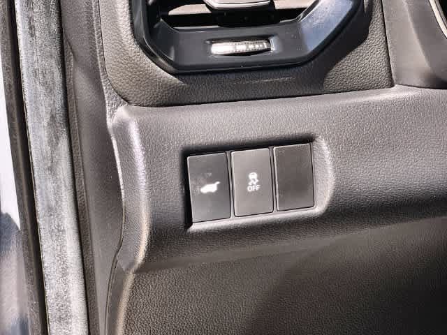 Certified 2025 Honda Pilot Touring image 29