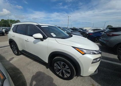 Used 2023 Nissan Rogue SV w/ SV Premium B Package FWD image 2