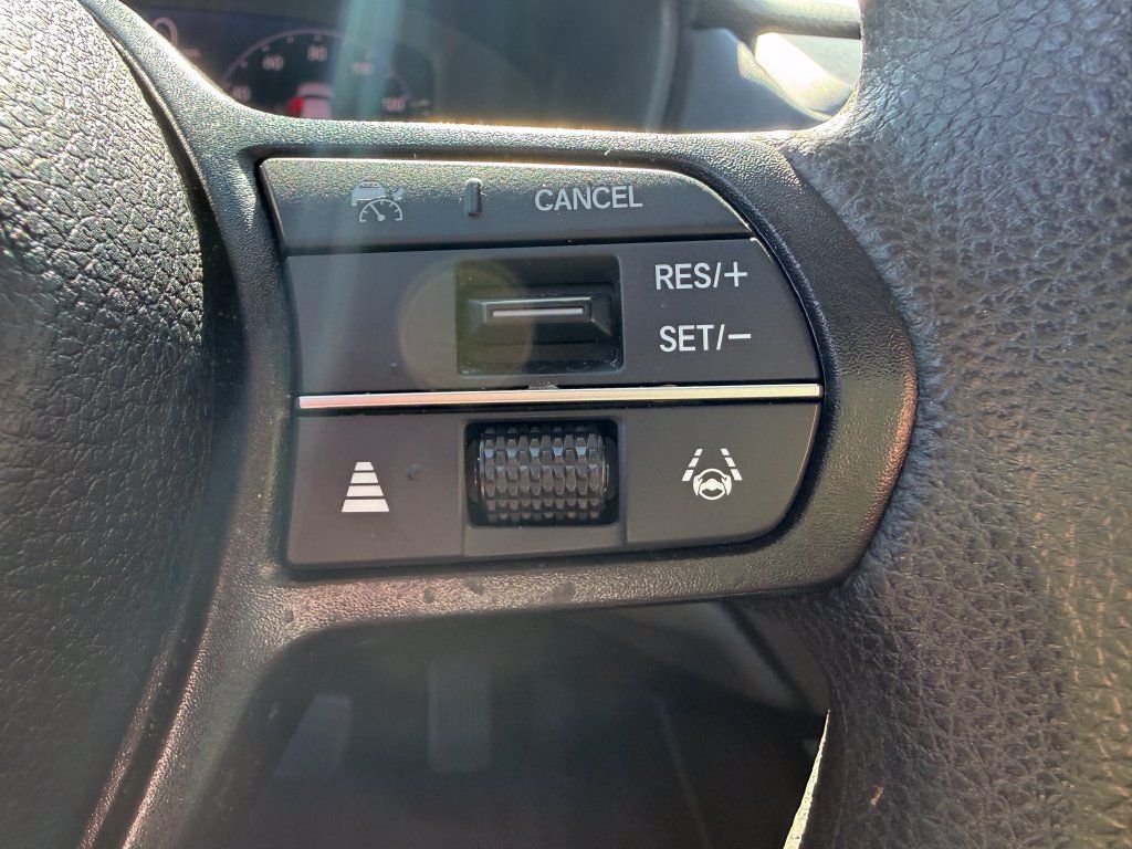 Used 2025 Honda Accord LX image 17