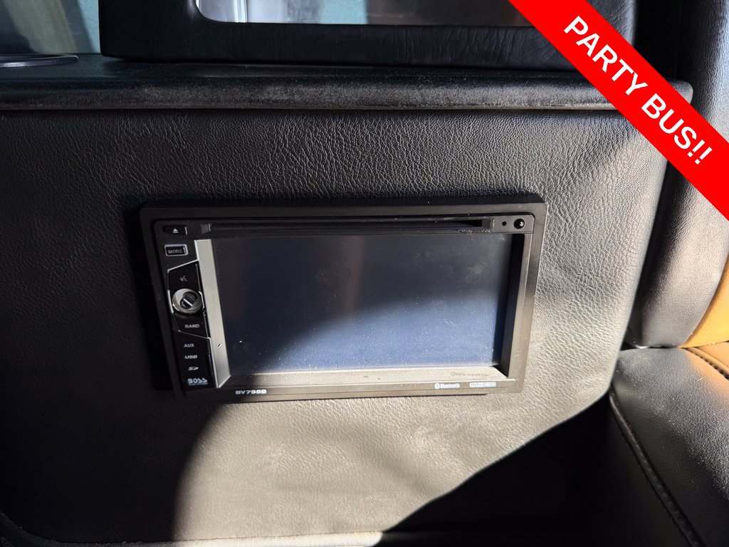 Used 2011 Mercedes-Benz Sprinter 2500 image 48