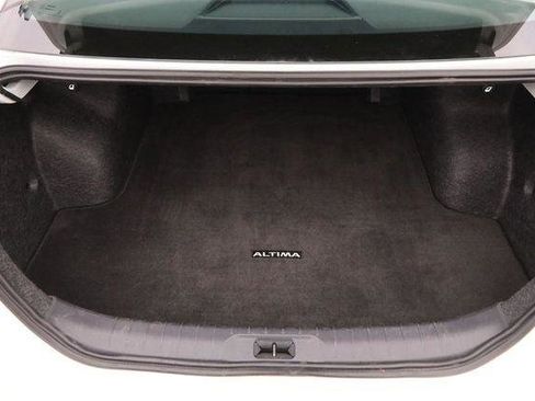 Used 2025 Nissan Altima 2.5 SV image 7