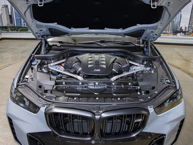 Used 2026 BMW X5 M60i w/ Climate Comfort Package AWD/4WD image 5