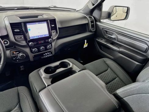 New 2026 RAM 1500 Express AWD/4WD image 21