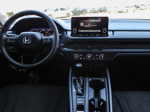 Certified 2024 Honda Accord LX image 5