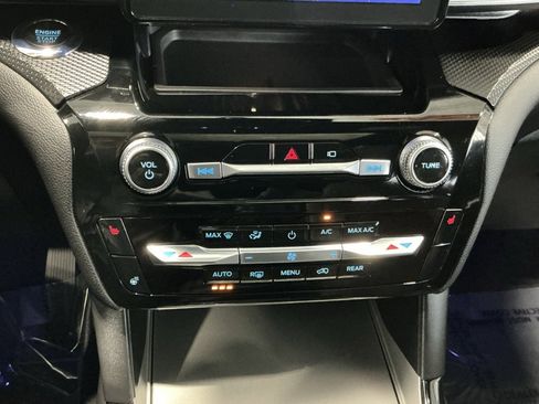 Used 2023 Ford Explorer ST-Line image 20