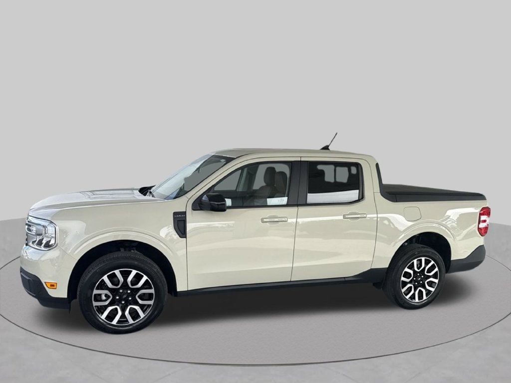 Used 2024 Ford Maverick Lariat FWD image 3