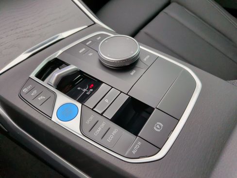 Used 2024 BMW i4 eDrive35 w/ Premium Package RWD image 20