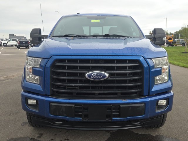 Used 2017 Ford F150 XLT w/ Equipment Group 302A Luxury AWD/4WD image 10