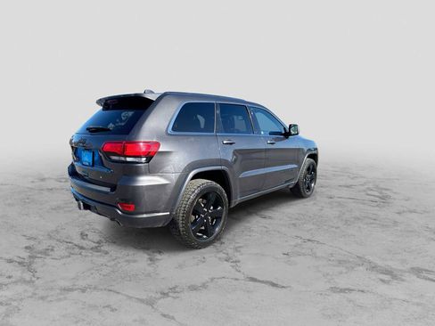 Used 2015 Jeep Grand Cherokee Altitude image 8
