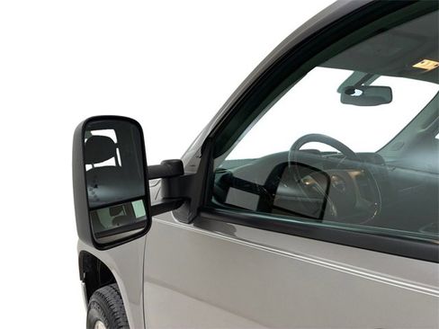 Used 2014 GMC Sierra 2500 SLE w/ SLE Preferred Package image 9