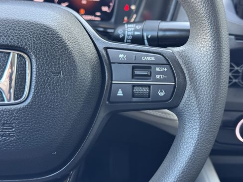 Used 2023 Honda Accord LX image 31