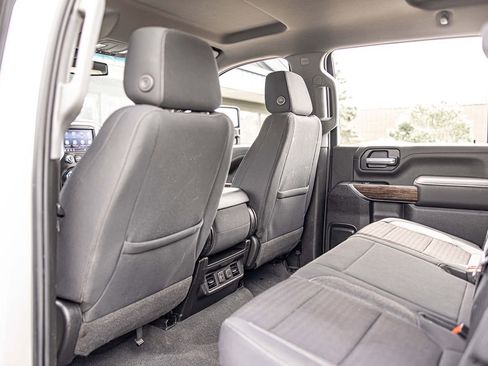 Used 2022 GMC Sierra 3500 SLE w/ SLE Value Package AWD/4WD image 31