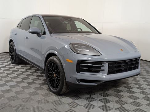Used 2026 Porsche Cayenne Coupe AWD/4WD image 8