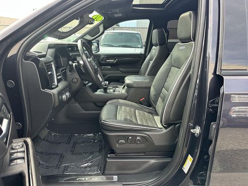 Used 2024 GMC Sierra 1500 AT4X AWD/4WD image 19