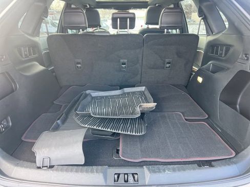 Certified 2023 Ford Edge ST-Line image 23