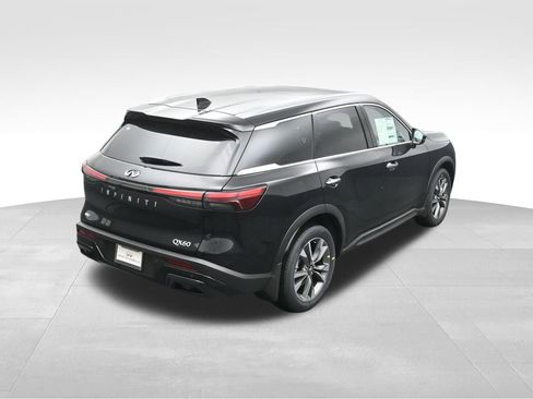 Certified 2025 INFINITI QX60 Luxe image 36