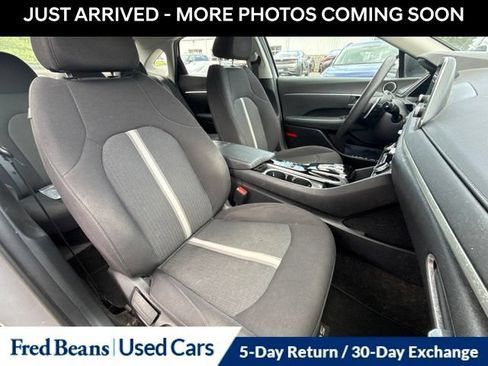 Used 2021 Hyundai Sonata Blue FWD image 17