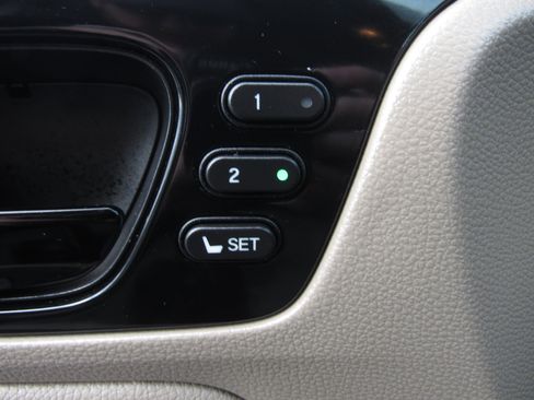 Used 2023 Honda Odyssey Elite image 27