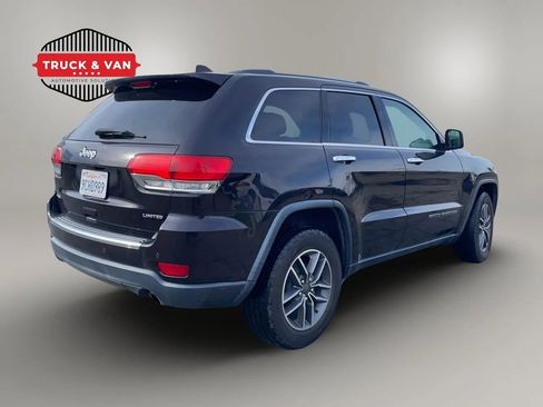 Used 2019 Jeep Grand Cherokee Limited AWD/4WD image 6