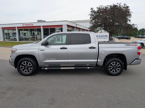 Used 2018 Toyota Tundra SR5 w/ TRD Off Road Package AWD/4WD image 2