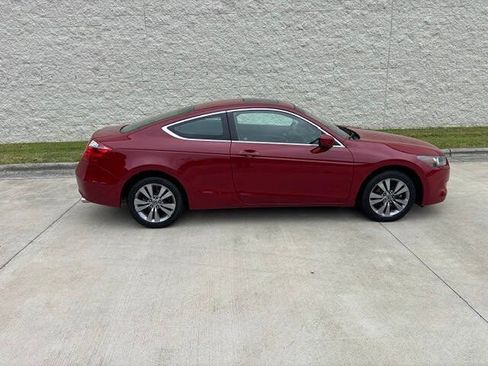 Used 2010 Honda Accord EX image 18