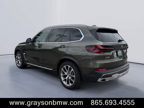 Used 2026 BMW X5 xDrive40i AWD/4WD image 5