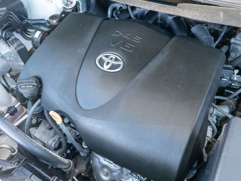 Used 2020 Toyota Sienna Limited Premium image 36