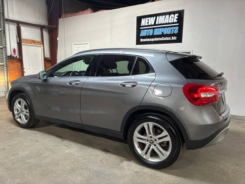 Used 2018 Mercedes-Benz GLA 250 4MATIC image 12