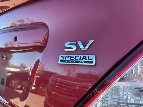 Used 2018 Nissan Versa SV w/ SV Special Edition Package image 6