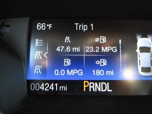 Used 2018 Ford Focus SE FWD image 29