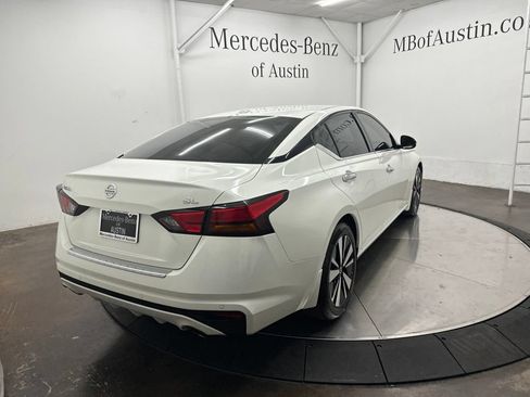 Used 2022 Nissan Altima 2.5 SL FWD image 7