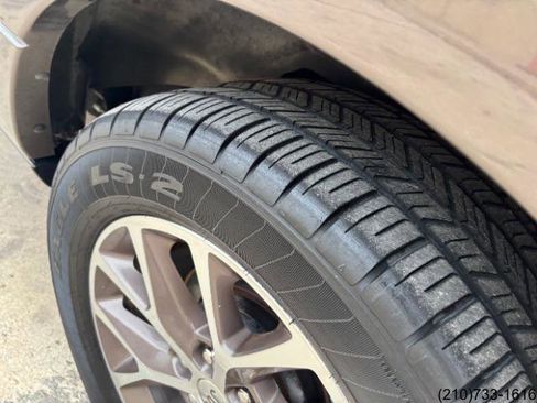 Used 2015 Ford Expedition EL King Ranch image 36