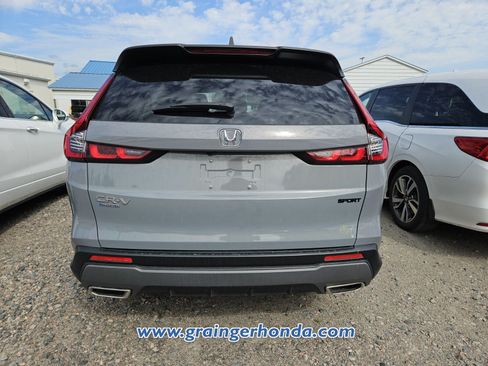 Used 2024 Honda CR-V Sport image 8