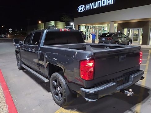 Used 2018 Chevrolet Silverado 1500 LT w/ All Star Edition image 9