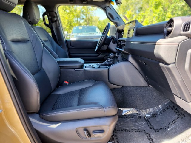 Used 2026 Toyota Land Cruiser w/ Premium Package AWD/4WD image 11