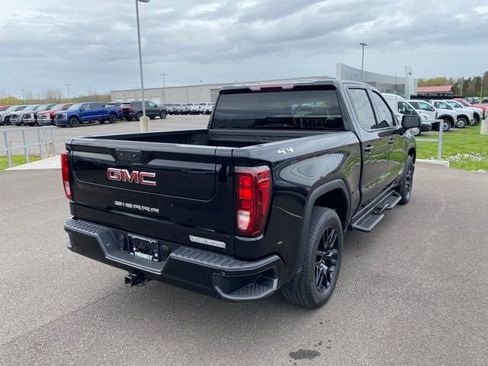 Used 2024 GMC Sierra 1500 Elevation AWD/4WD image 4