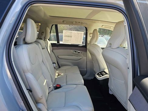 New 2026 Volvo XC90 B6 Ultra w/ Protection Package AWD/4WD image 11
