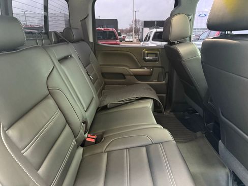 Used 2019 GMC Sierra 2500 Denali w/ Duramax Plus Package image 18
